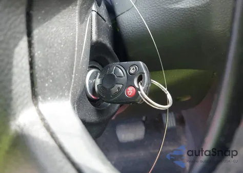 2014 Ford Focus Se z USA, uszkodzony, nr VIN 1FADP3K23EL324018